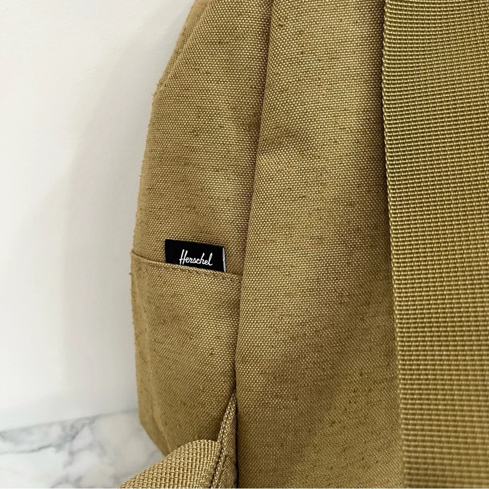 Herschel Supply Co. Little America Mid Volume 17L backpack tan/khaki leopard